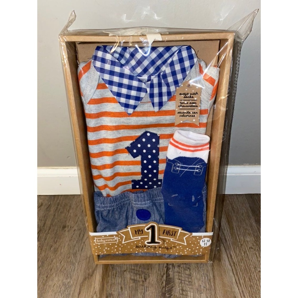 My 1st Birthday Outfit‎ (12-18 Month)